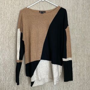Tri-color sweater top